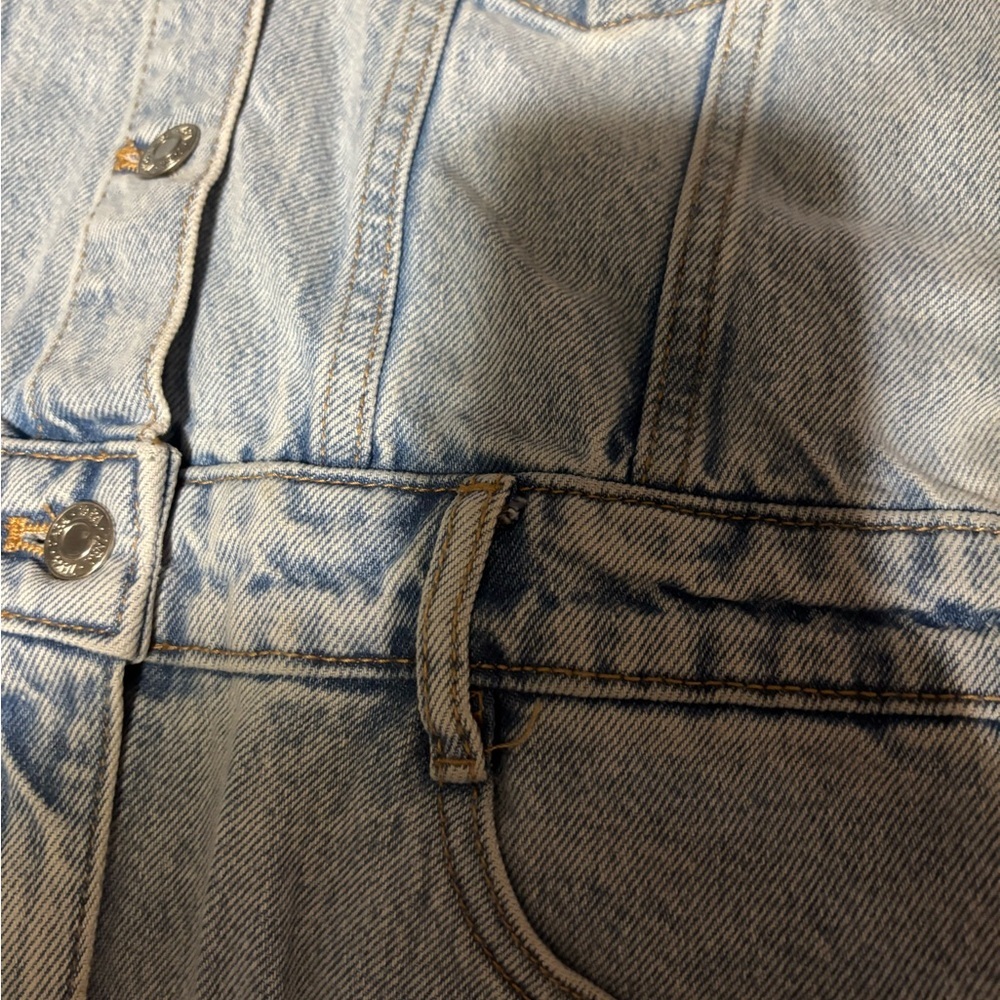 Zara Light Blue Denim short Overalls xs #y2k #westeren
#denim #grunge - Picture 8 of 14
